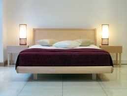 Romano bed